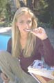 jeune vierge,teen,18 ans,salope,collegienne,fillette,depuceler,depucelage,lyceenne